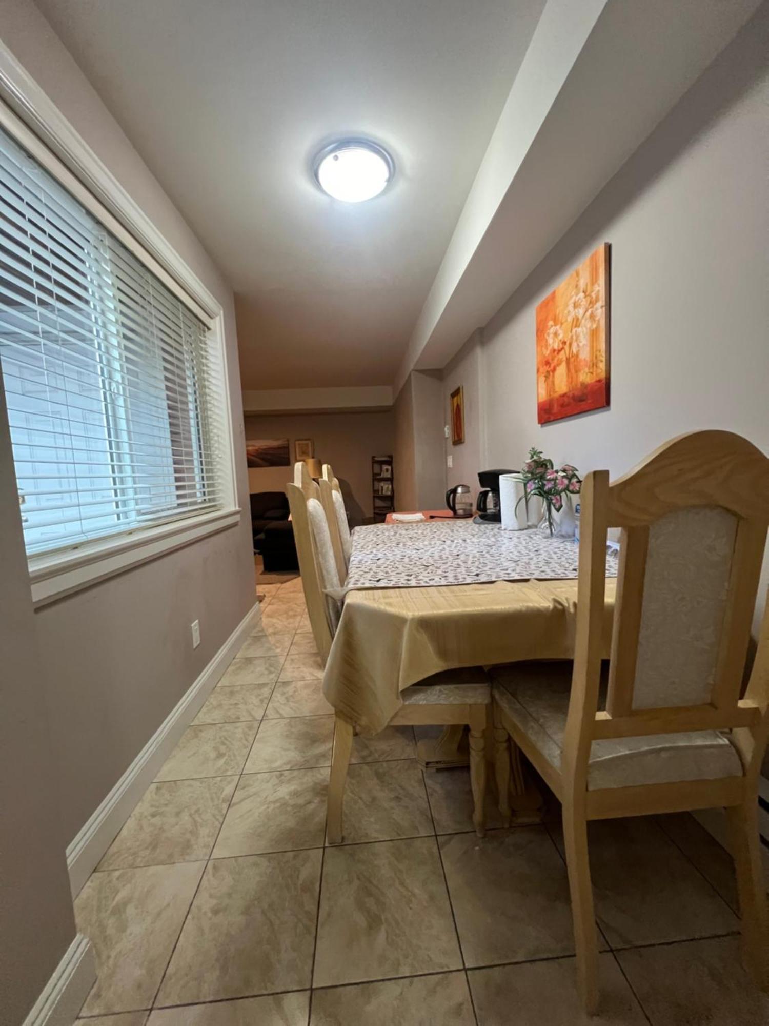 Mae Sweet Home Surrey Ngoại thất bức ảnh