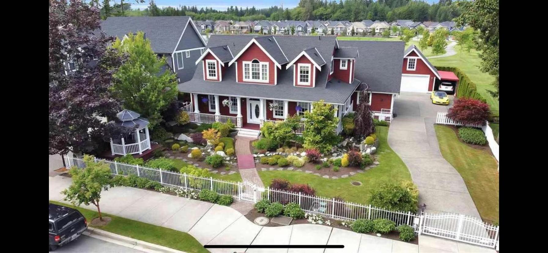 Mae Sweet Home Surrey Ngoại thất bức ảnh