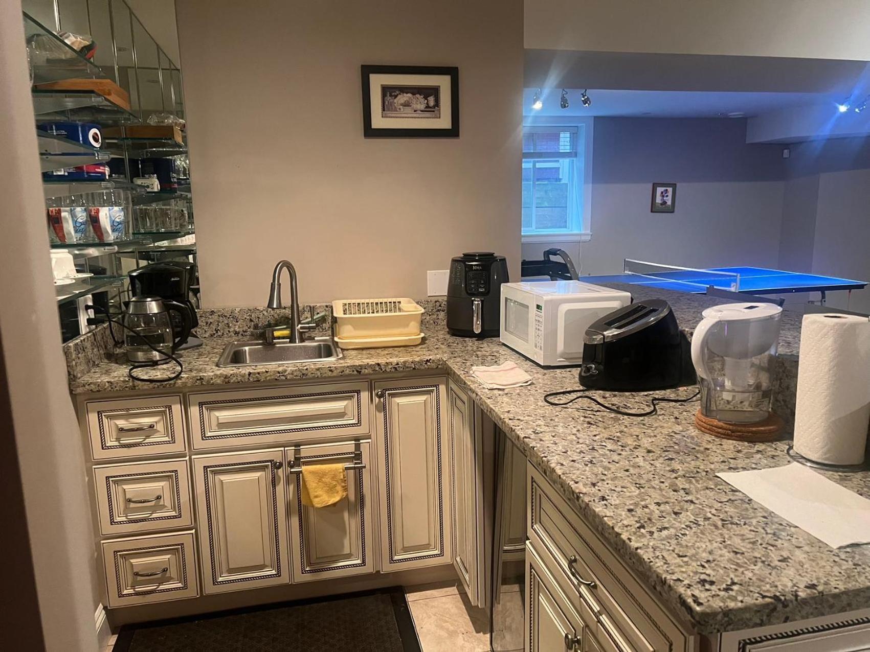 Mae Sweet Home Surrey Ngoại thất bức ảnh