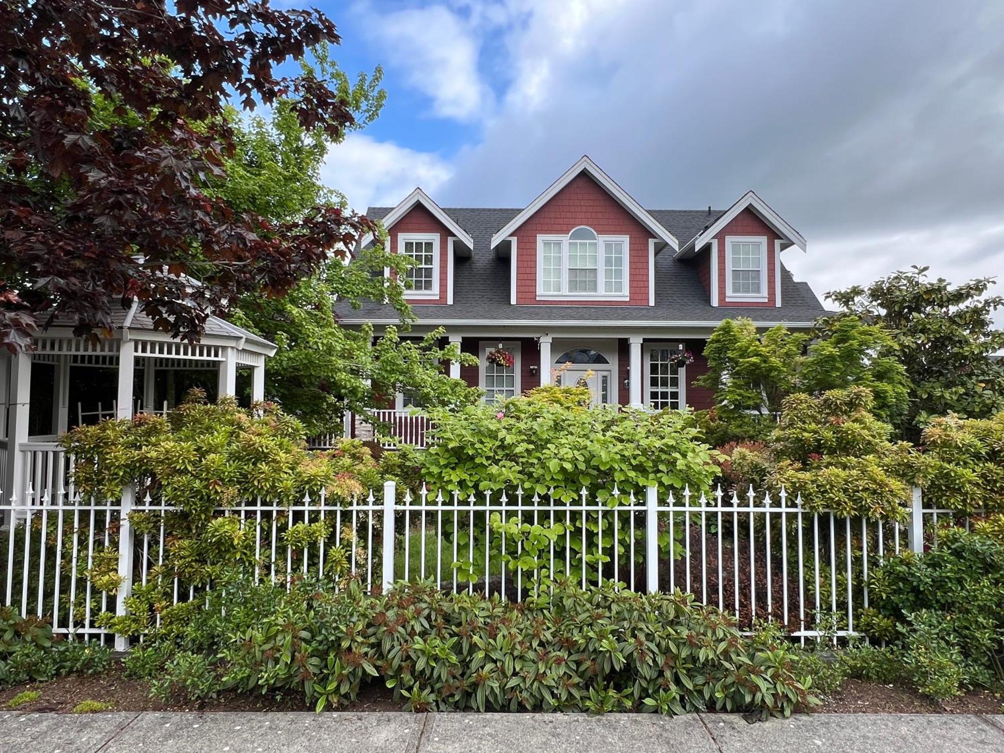 Mae Sweet Home Surrey Ngoại thất bức ảnh